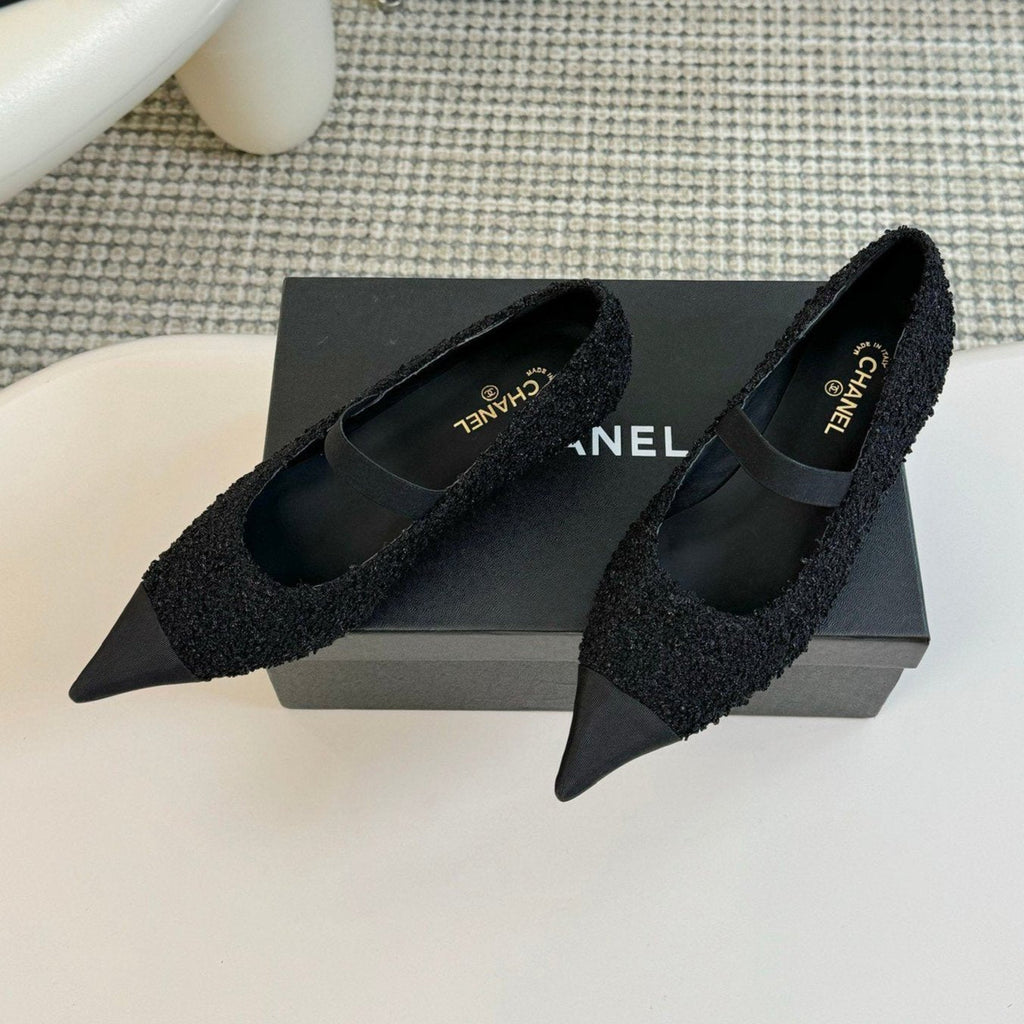 CHANEL MARY JANE IN BLACK WOOL TWEED AND SATIN